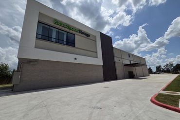 Extra Space Storage - 3792 Rayford Road Spring, TX 77386