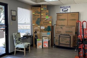 The Storage Place - 200 East Ridgeway Drive Midlothian, TX 76065