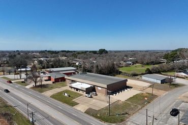The Storage Place - Palestine Oakwood - 4001 West Oak Street Palestine, TX 75801
