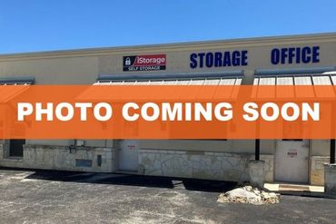 Public Storage - 30000 IH - 10 West Boerne, TX 78006