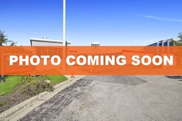 Public Storage - 177 Deer Lake Rd Deerfield, IL 60015