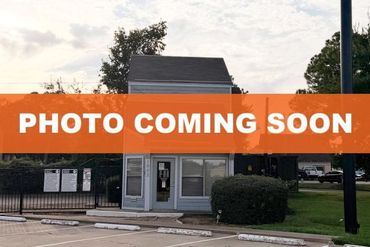 Public Storage - 1002 Dallas Dr Denton, TX 76205
