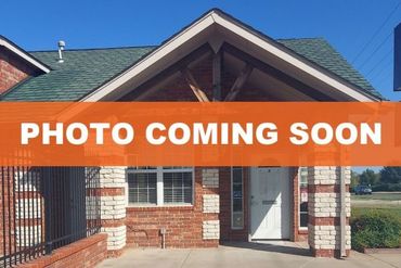 Public Storage - 1001 SW 19th St Moore, OK 73160