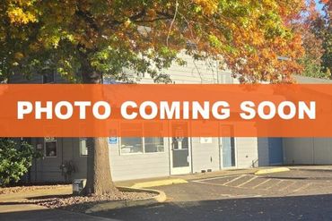 Public Storage - 12107 NE Erin Way Portland, OR 97220
