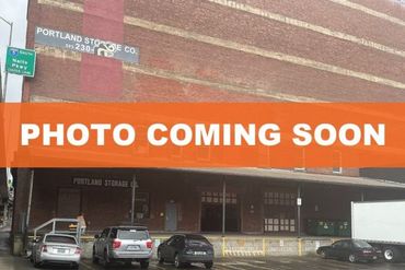 Public Storage - 215 SE Morrison St Portland, OR 97214
