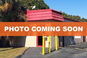 Public Storage - 218 Eisenhower Dr Savannah, GA 31406