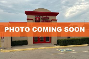Public Storage - 2916 East 51st Street Tulsa, OK 74105