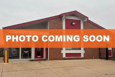 Public Storage - 2010 South Seneca St Wichita, KS 67213