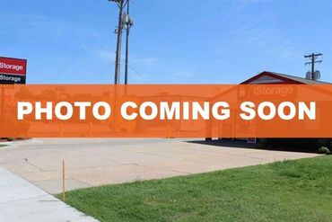 Public Storage - 550 North Tyler Rd Wichita, KS 67212