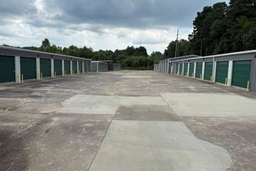 Extra Space Storage - 241 Forest Lake Drive Texarkana, TX 75503