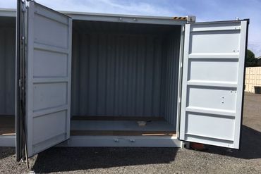 Owensmouth Secured Storage - 9800 Owensmouth Avenue Los Angeles, CA 91311