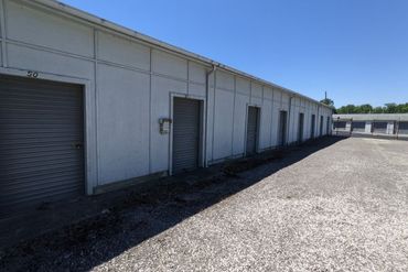 Dove Storage - 59 Oak Knoll Drive Southeast Hubbard, OH 44425
