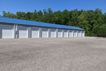 Dove Storage - 59 Oak Knoll Drive Southeast Hubbard, OH 44425
