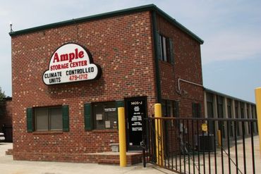 Ample Storage Oxford Road - 1405 Old Oxford Road Durham, NC 27704