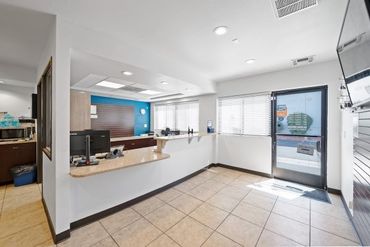 US Storage Centers - 3230 Trade Center Drive Riverside, CA 92507