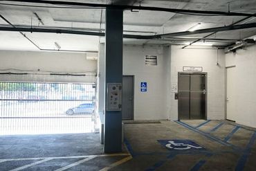 BestKept Storage - Climate Controlled 72 deg / 45 RH - 1663 Sawtelle Boulevard Los Angeles, CA 90025