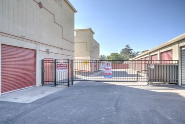 Fort Locks Self Storage - 710 South Frontage Road Nipomo, CA 93444