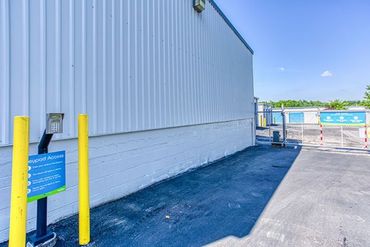 SmartStop Self Storage - 3909 Sweeten Creek Road Arden, NC 28704