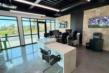 Space Shop Self Storage - 1813 Skyline Boulevard Cape Coral, FL 33991