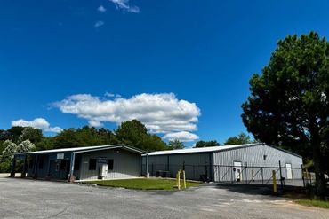 Oak Grove Self Storage - 935 Oak Grove Road Dahlonega, GA 30533