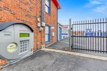US Storage Centers - 136 River Rock Boulevard Murfreesboro, TN 37128