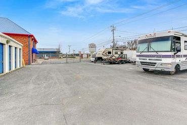 US Storage Centers - 136 River Rock Boulevard Murfreesboro, TN 37128
