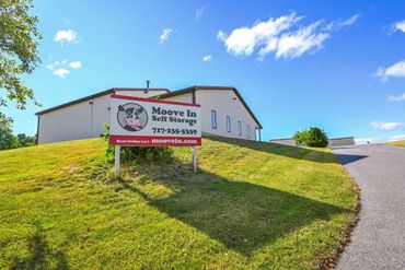 Investment Real Estate Management - 61 Harvey Court Glen Rock, PA 17327