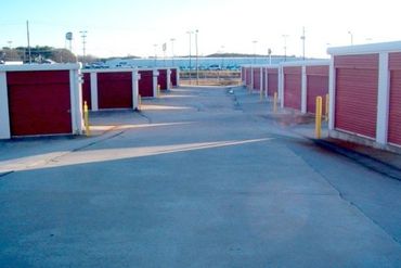 Storaway Mini Warehouses - 208 W. Athens St. Winder, GA 30680