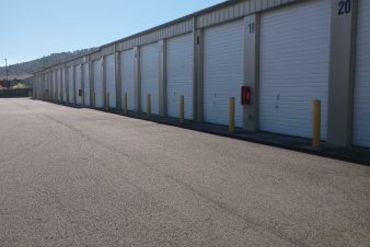 Storwell Storage - 350 NE Pomona St Roseburg, OR 97470