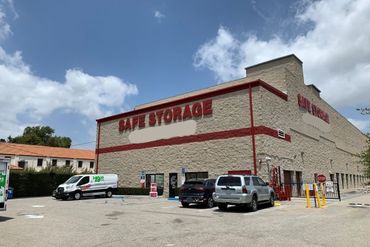 Safe Storage - 14601 Sherman Way Van Nuys, CA 91405