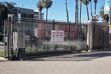 Safe Storage - 14601 Sherman Way Van Nuys, CA 91405
