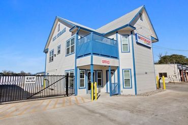US Storage Centers - 5149 Blanco Road San Antonio, TX 78216