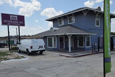 Extra Space Storage - 10915 Nacogdoches Road San Antonio, TX 78217
