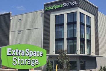 Extra Space Storage - 3737 Middlebrook Pike Knoxville, TN 37921