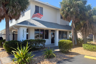Self Storage Plus - 17701 Summerlin Road Fort Myers, FL 33908