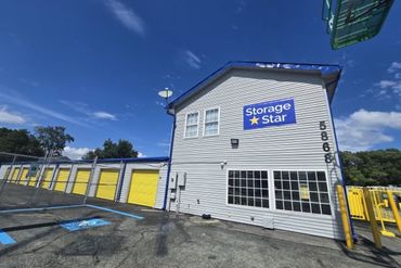 Storage Star - 5868 Jefferson Avenue Newport News, VA 23605
