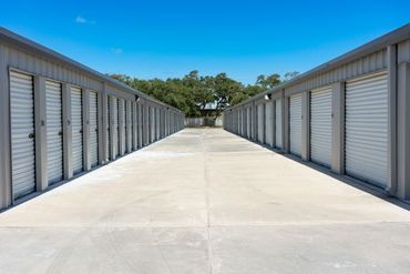 Siyata Storage - 825 West Market Street Rockport, TX 78382
