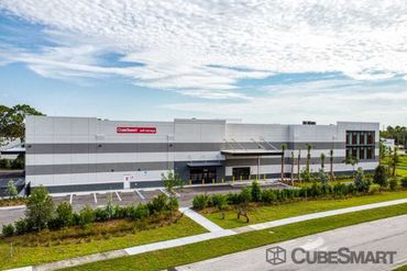 CubeSmart Self Storage - 9425 19th Lane Vero Beach, FL 32966