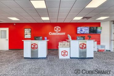 CubeSmart Self Storage - 9425 19th Lane Vero Beach, FL 32966
