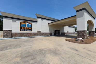 Freeway Self Storage - 222 Martin Luther King Junior Parkway South Phenix City, AL 36869