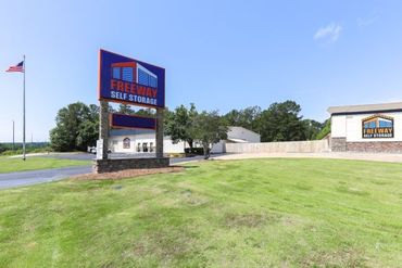 Freeway Self Storage - 222 Martin Luther King Junior Parkway South Phenix City, AL 36869