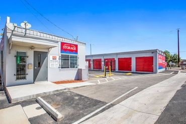 Small Town Storage - 1910 West Prince Road Tucson, AZ 85705