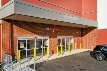 US Storage Centers - 540 Hillside Avenue Needham, MA 02494