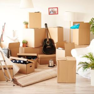 10 Things to Declutter Before You Move (And What to Put in Storage Instead)